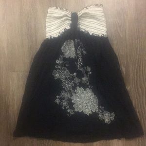 Shirt/dress tube top with embroidery